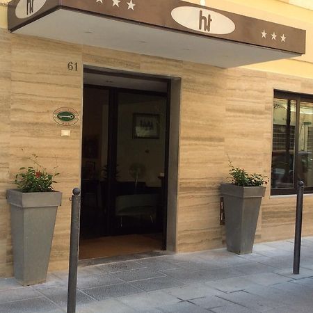 Hotel Touring Livorno Dış mekan fotoğraf