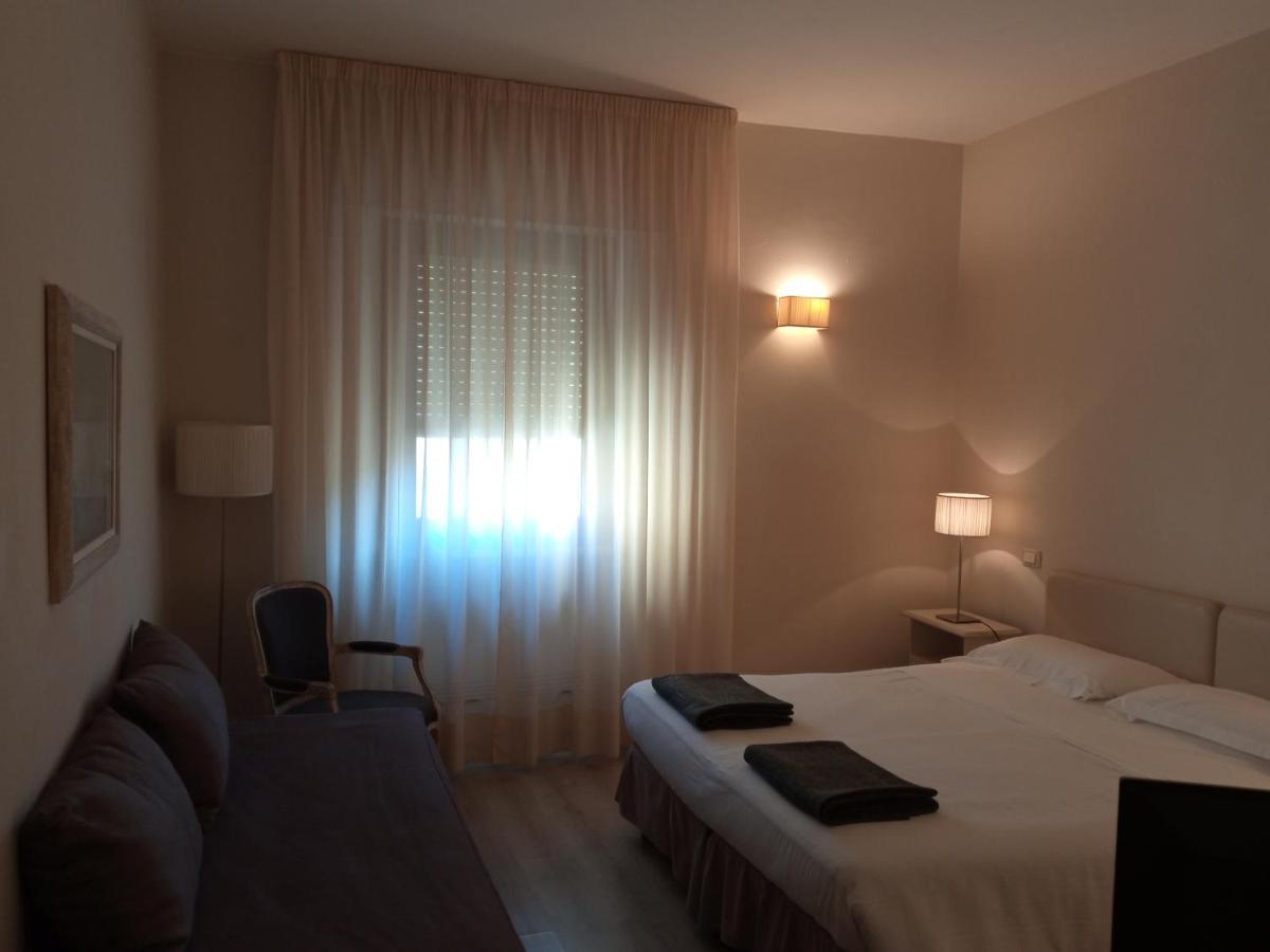 Hotel Touring Livorno Dış mekan fotoğraf