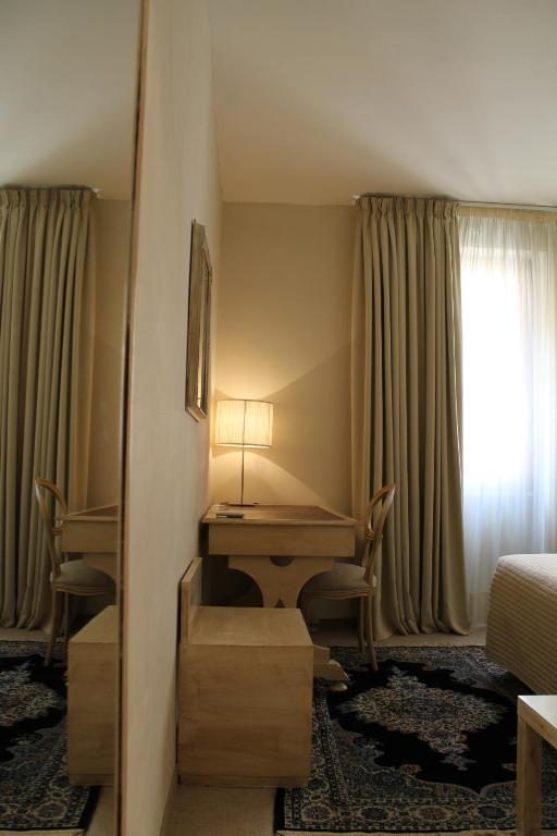 Hotel Touring Livorno Oda fotoğraf