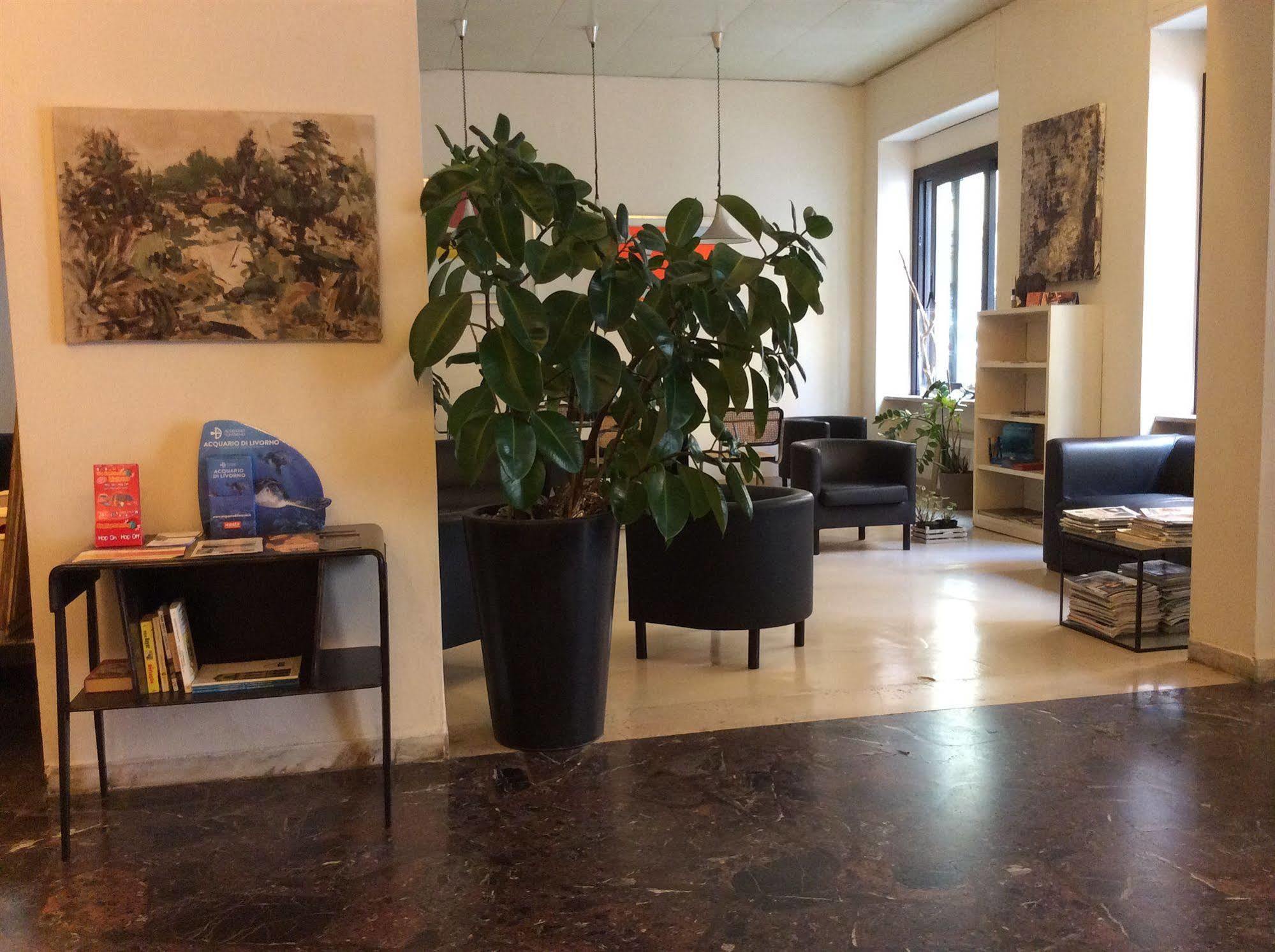 Hotel Touring Livorno Dış mekan fotoğraf